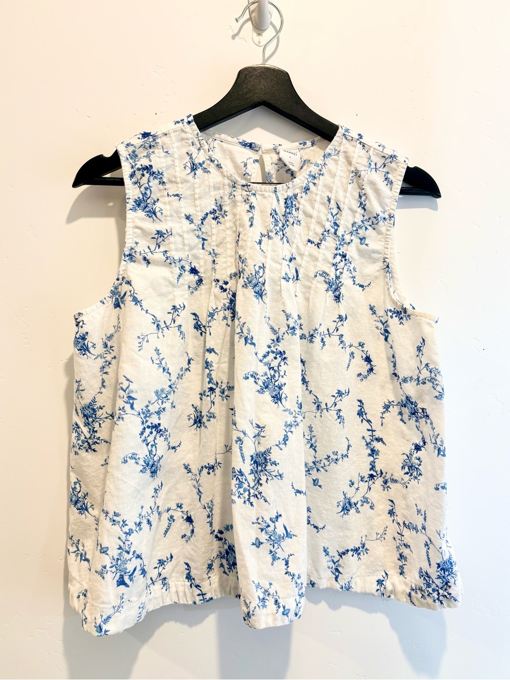 Melrose and Market White Tank with Blue Floral Print